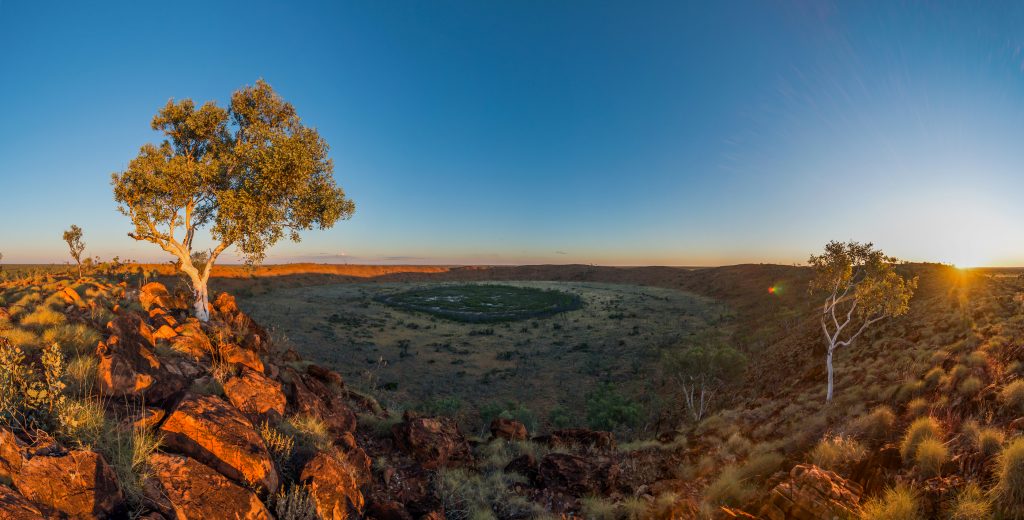 A large crater in the middle of the land and the crater is called Wolfe Creek can only be found in Western Australia.